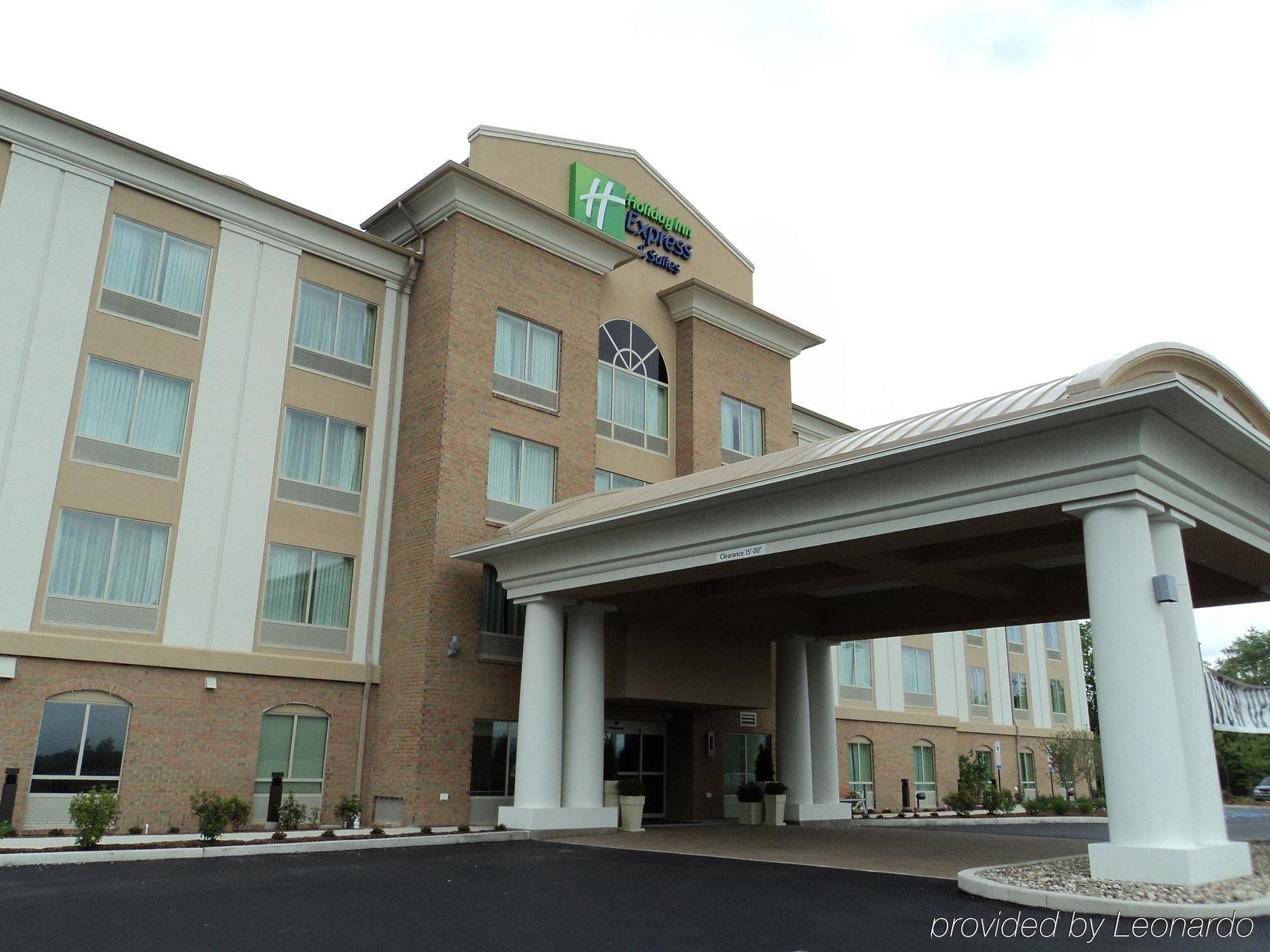 Holiday Inn Express And Suites Dickson City, An Ihg Hotel Exterior photo